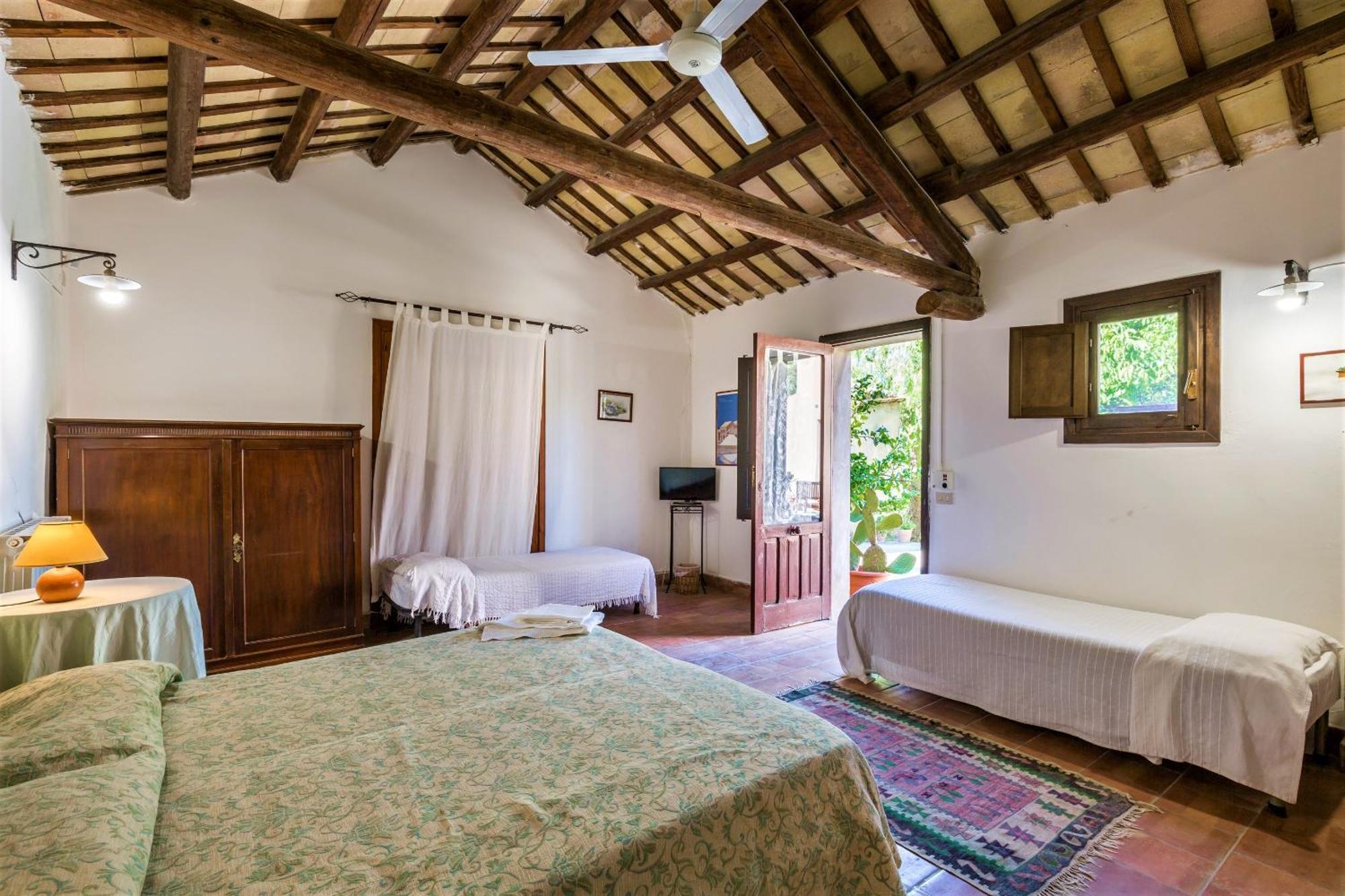 Baglio Anaste Hotel Buseto Palizzolo Bagian luar foto
